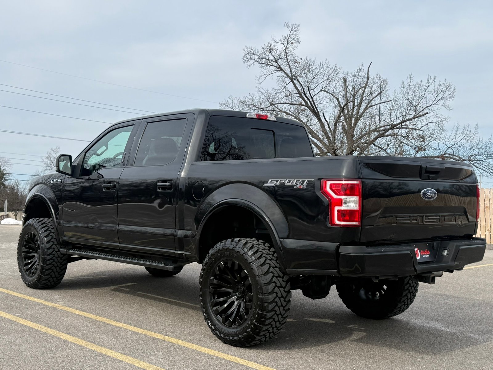 
								2019 Ford F-150 Crew Cab 5.0 V8 4×4 full									