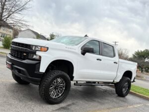 2019 Chevy Silverado Crew Cab 5.3 v8 4×4