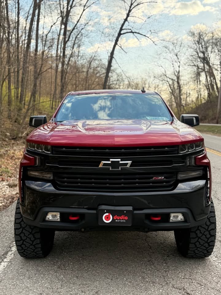 
								2020 Chevy Silverado Trail Boss 5.3 v8 4×4 full									