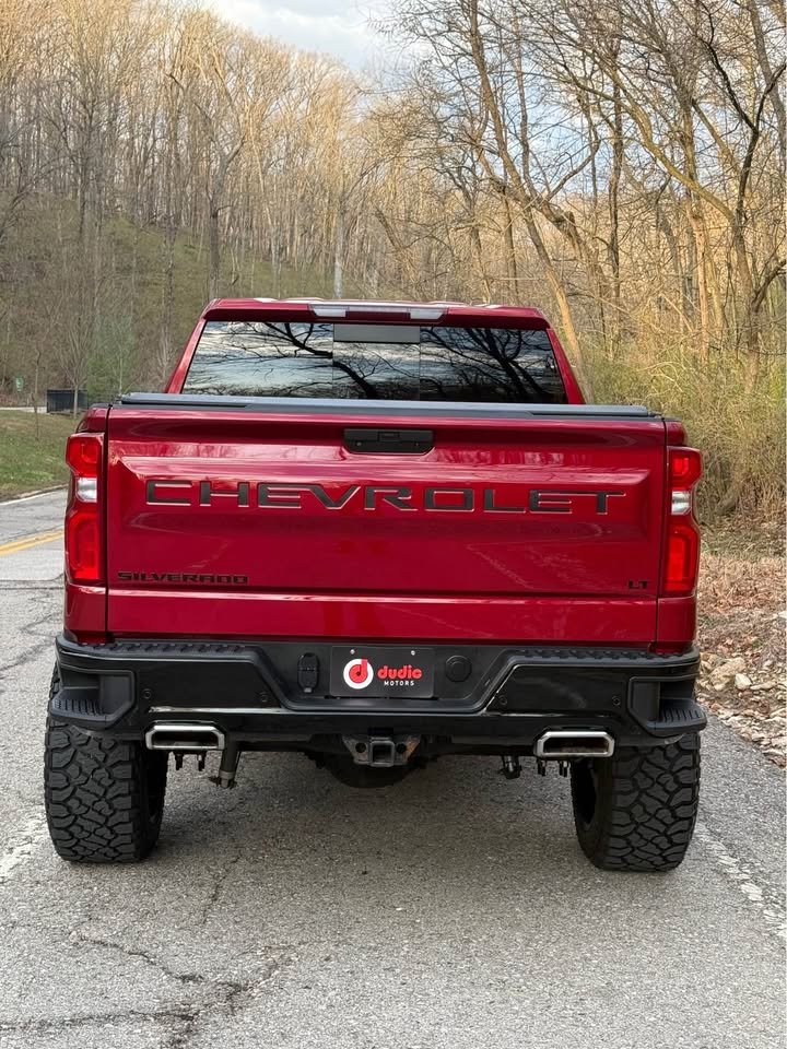 
								2020 Chevy Silverado Trail Boss 5.3 v8 4×4 full									