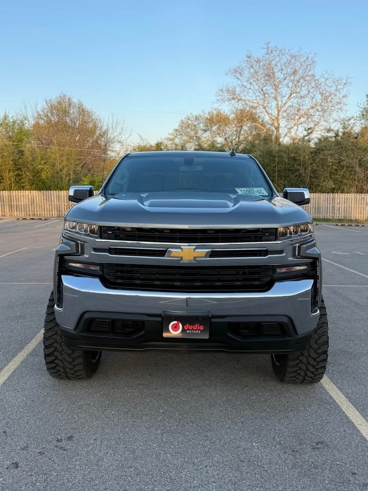 
								2019 Chevrolet Silverado Crew Cab 4×4 5.3 v8 full									