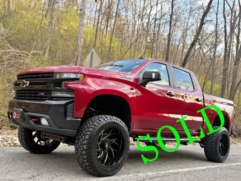 2020 Chevy Silverado Trail Boss 5.3 v8 4×4