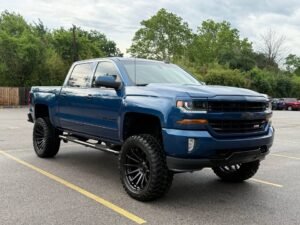 2018 Chevrolet Silverado 1500 crew cab LT Pickup 4D 5 3/4 ft