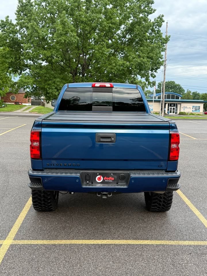 
								2018 Chevrolet Silverado 1500 crew cab LT Pickup 4D 5 3/4 ft full									
