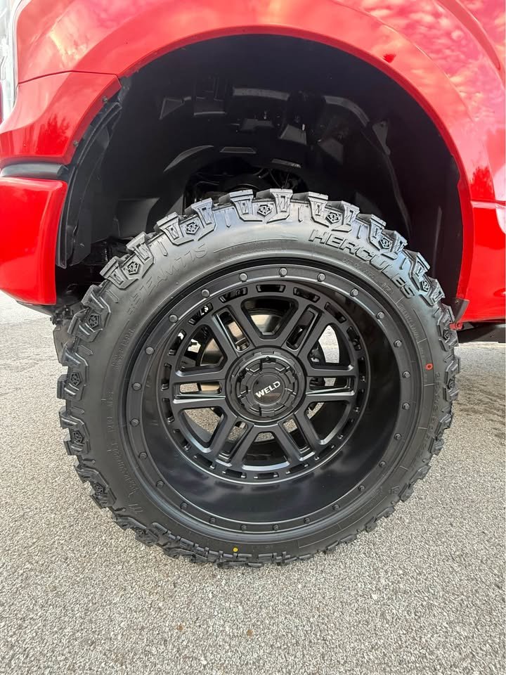 
								2017 Ford f150 supercrew cab XL Pickup 4D 5 1/2 ft full									