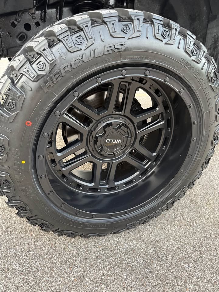 
								2018 Ford F150 Super Crew Cab Lariat Pickup full									