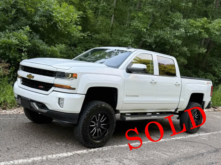 2017 Chevrolet Silverado 1500 crew cab LT Pickup 4D 5 3/4 ft